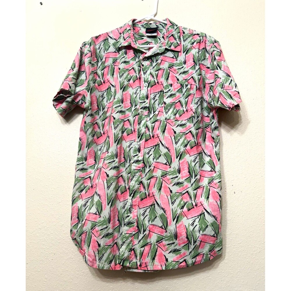 Stranger Things Men’s L Regular Pink Green Abstract Short Sleeve Button-Up Shirt